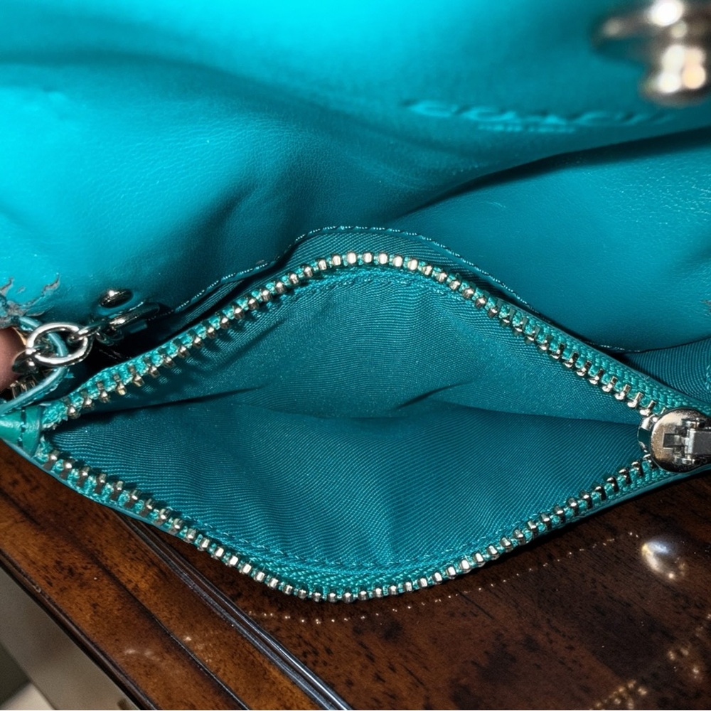 Coach Pebbled Leather Envelope Snap Wallet / Card Case – Teal Green 🩵 - Picture 8 of 10